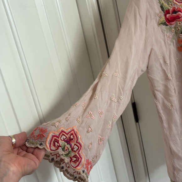 Johnny Was Pink Embellished Long Sleeve Tunic - Picture 4 of 6